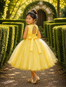 Vestido Infantil Amarelo Rendado Luxo Flores em Aplique