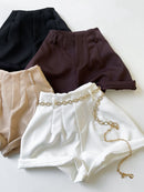 Shorts em Alfaiataria Modelo Zara Yasmin